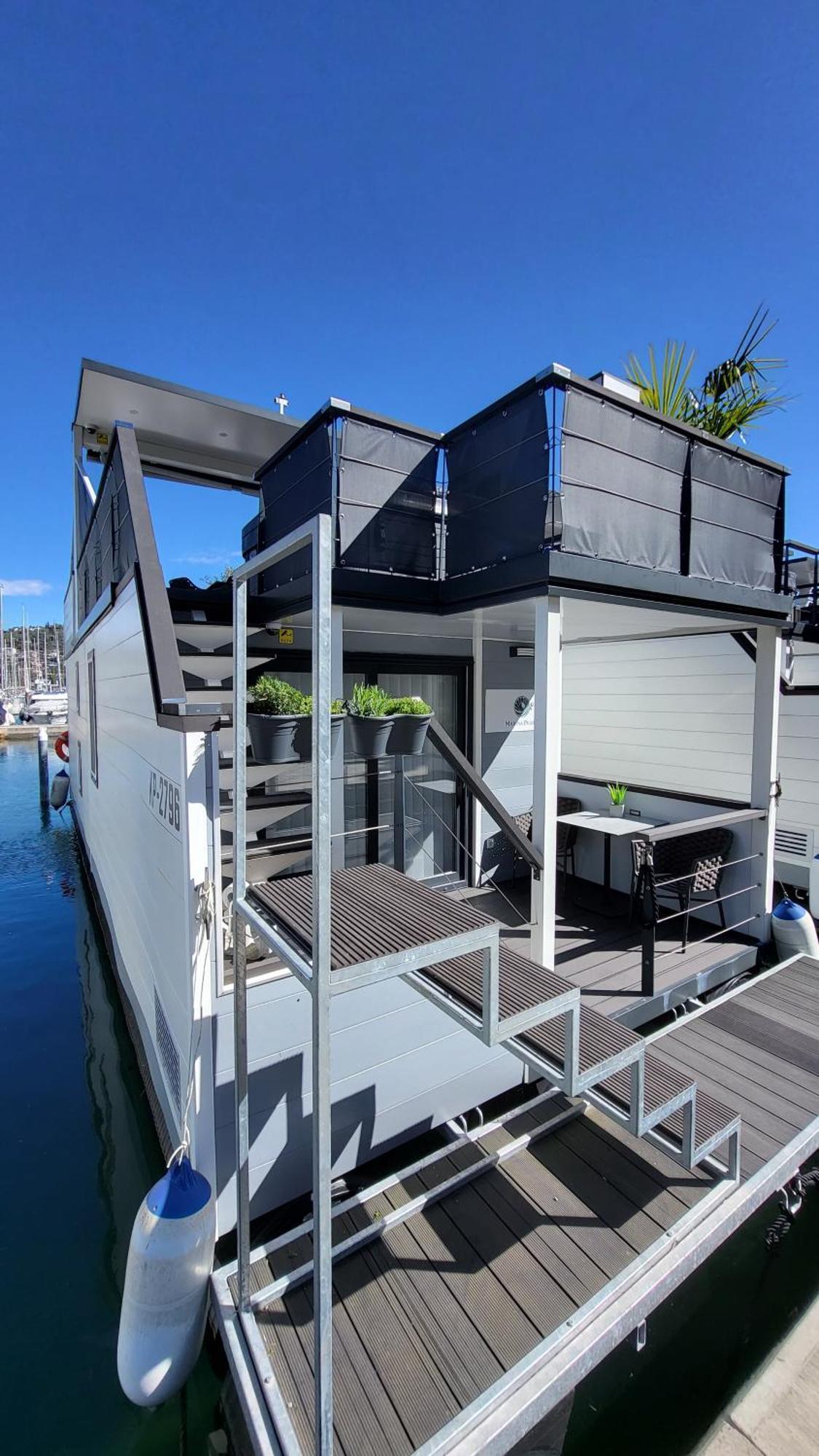 Ferienwohnung Floating House - Marina Pearl Portorož Exterior foto